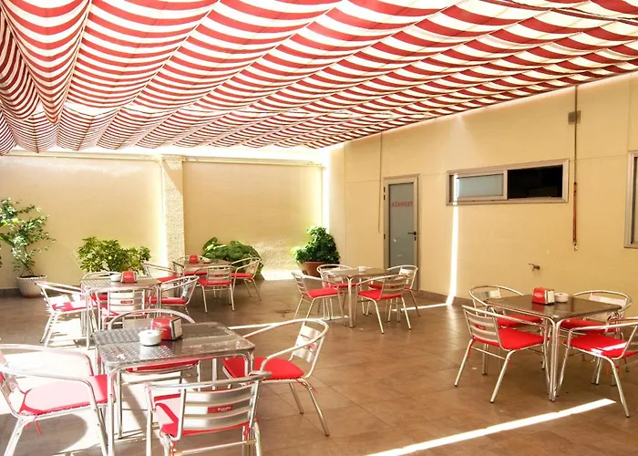 Hotel Ciutat De Sant Adria