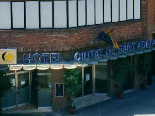 Ciutat De Sant Adria 2*