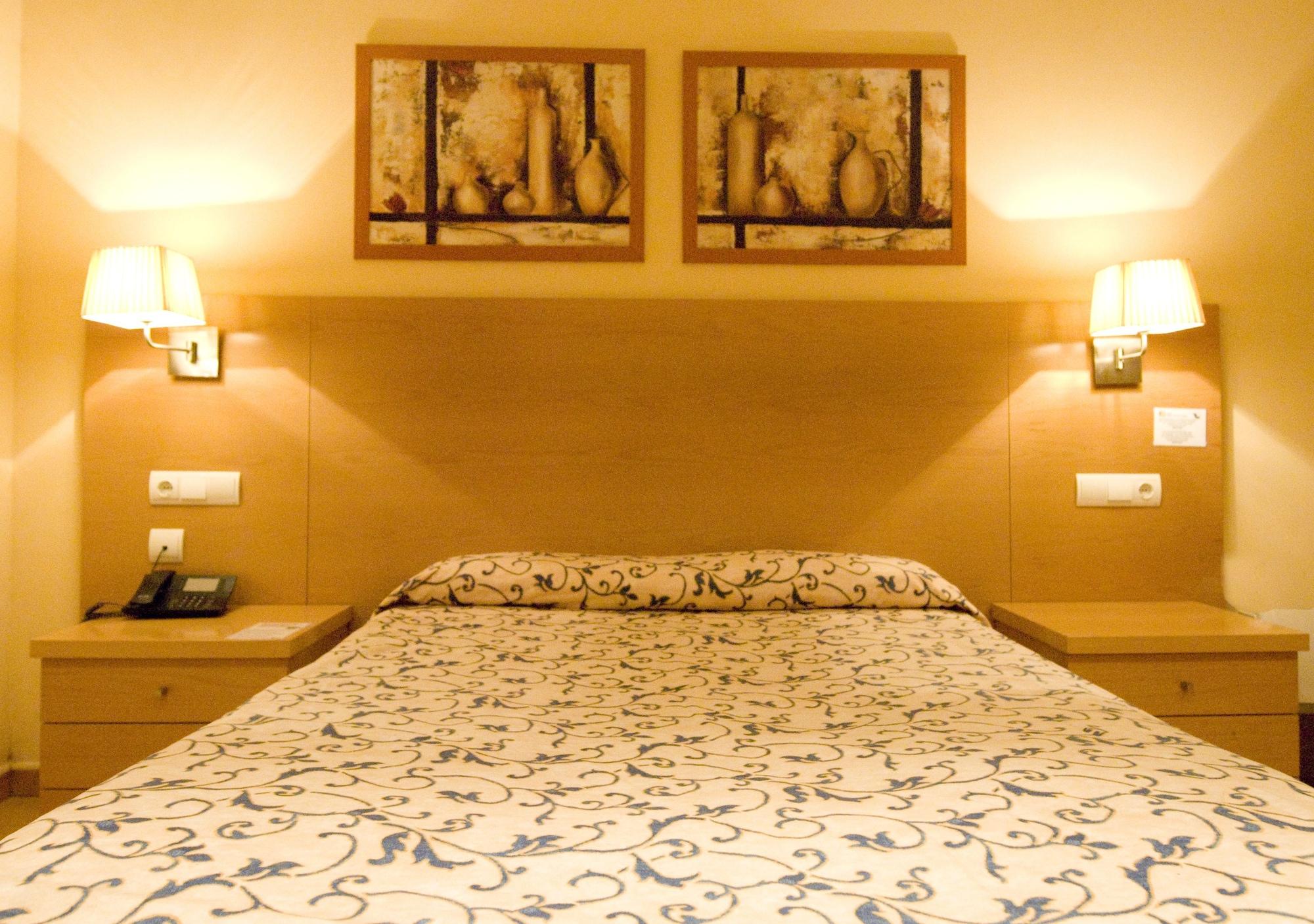 Ciutat De Sant Adria Hotel San Adrián de Besós